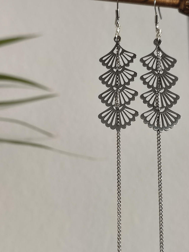 Boucles d'oreilles"art déco"longues en acier inoxydable argenté , pièce unique 