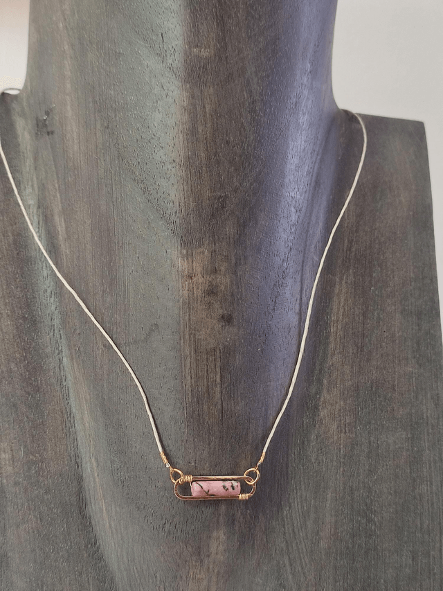 Z-Collier rhodonite, pierres naturelles monté sur fil de lin réglable avec chaîne d'extension en acier inoxydable doré, pièce unique 