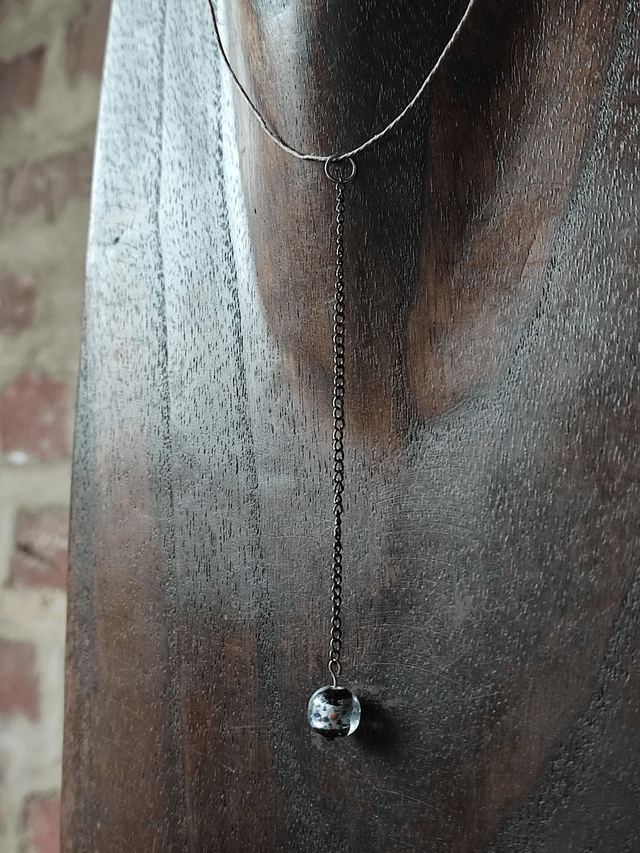 Collier verre moucheté et chaîne noire monté sur fil de lin réglable avec chaîne d'extension -piece unique 
