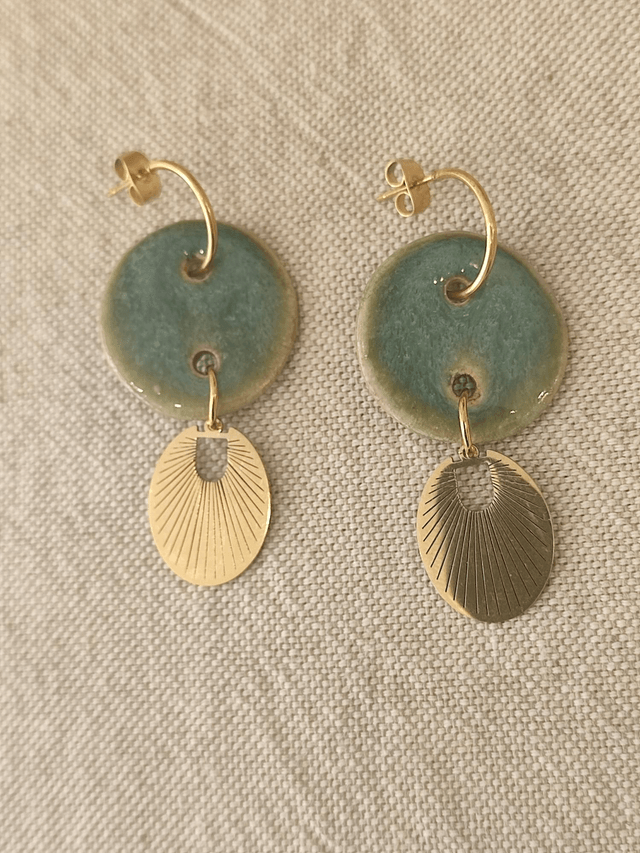 Créoles céramique artisanale nuance de bleu/vert en acier inoxydable doré -sans nickel pièce unique 