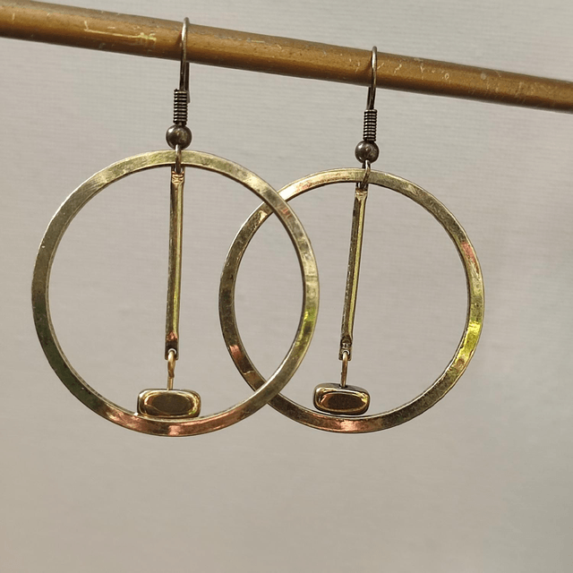 Cercles bronze et hématite (pierres naturelles), sans nickel, pièce unique 