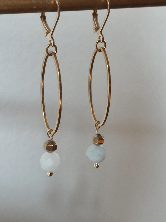 Boucles d'oreilles en pierres de lune, ovales et fermoirs en acier inoxydable doré -sans nickel, pièce unique 