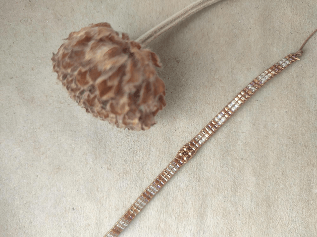 Z-Bracelet tissé main en perles de verre miyuki doré & blanc réglable sur fil de jade résistant, pièce unique 