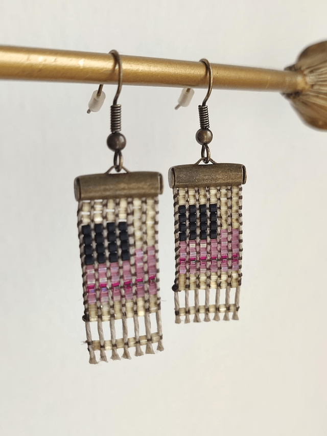 Boucles d'oreilles tissées main en perles de verre miyuki sur fil de lin , laiton bronze -sans nickel 