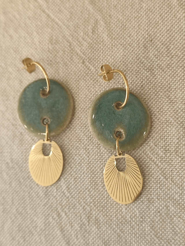 Créoles céramique artisanale nuance de bleu/vert en acier inoxydable doré -sans nickel pièce unique 