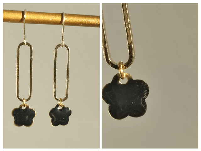 Boucles d'oreilles fleurs noires et ovale, acier inoxydable doré -sans nickel 