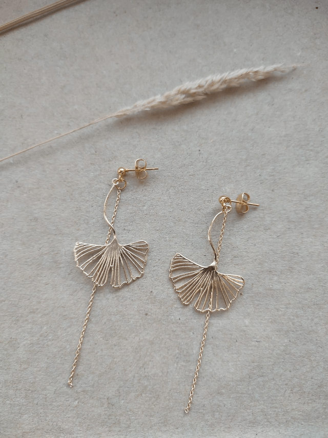 Z- Feuilles de ginkgo & chaîne en acier inoxydable doré, pièce unique -sans nickel 