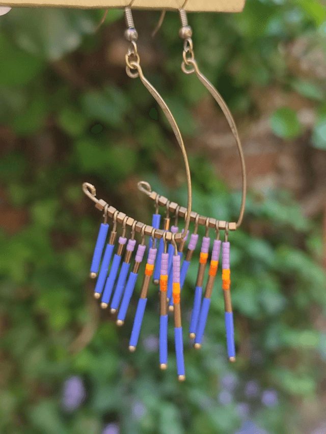 Z-Boucles d'oreilles longues en perles de verre miyuki violet, orange, bleu Klein, fermoir dormeuses en acier inoxydable doré -sans nickel- pièce unique 
