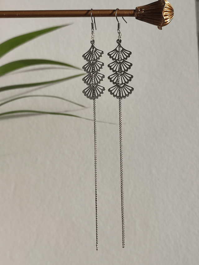 Boucles d'oreilles"art déco"longues en acier inoxydable argenté , pièce unique 