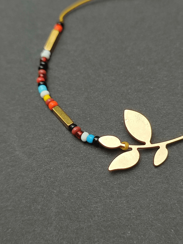 Z-Bracelet feuille dorée sur fil de jade réglable avec perles de verre miyuki 
