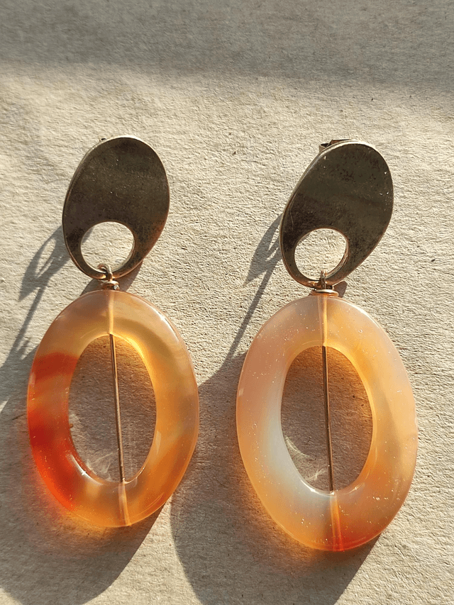 Z-Boucles d'oreilles en agate aux jolis reflets orange,en laiton bronze -sans nickel,pièce unique 