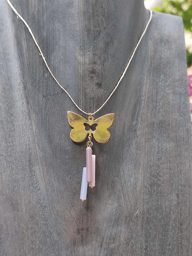 Z-Collier papillon doré et tube en verre dégradé de rose monté sur fil de lin avec chaîne d'extension 