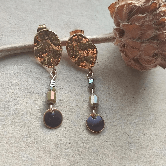 Boucles d'oreilles email brun et verre kaki , acier inoxydable doré -sans nickel 
