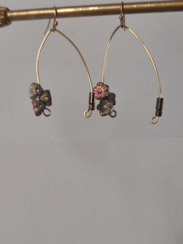 Z-Boucles d'oreilles grappe de fleurs en verre rose et or, en acier inoxydable doré -sans nickel, pièce unique 