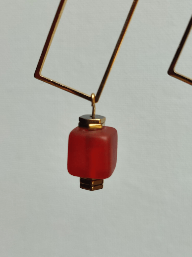 Z-Boucles d'oreilles carré verre orange et rectangles acier inoxydable doré -sans nickel, pièce unique 