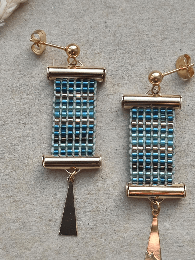 Boucles d'oreilles tissées main en perles de verre miyuki sur fil de lin, fermoirs en acier inoxydable doré -sans nickel -pièce unique 
