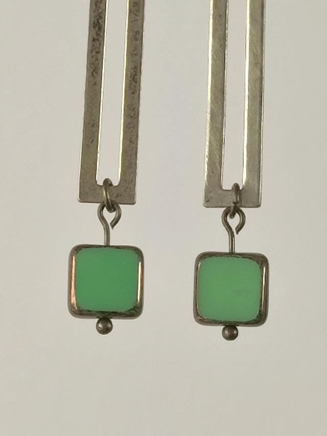 Z-Boucles d'oreilles longues carré en verre vert, rectangle bronze, pièce unique - sans nickel 