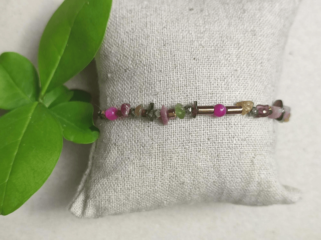 Bracelet tourmaline, agate rose & hématite doré ( pierres naturelles)réglable sur fil de jade 
