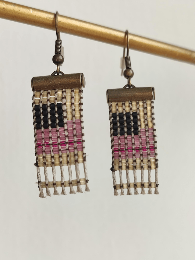 Boucles d'oreilles tissées main en perles de verre miyuki sur fil de lin , laiton bronze -sans nickel 