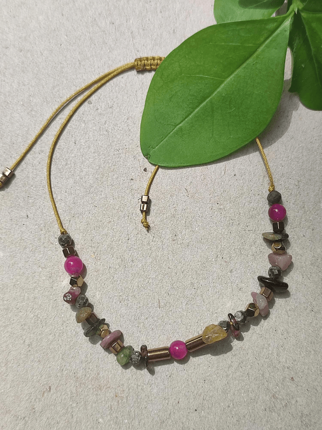 Bracelet tourmaline, agate rose & hématite doré ( pierres naturelles)réglable sur fil de jade 