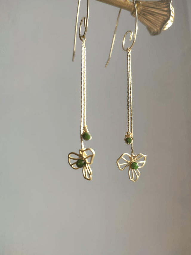 Z- Boucles d'oreilles longues en diopside verte ( pierres naturelles)-sans nickel 
