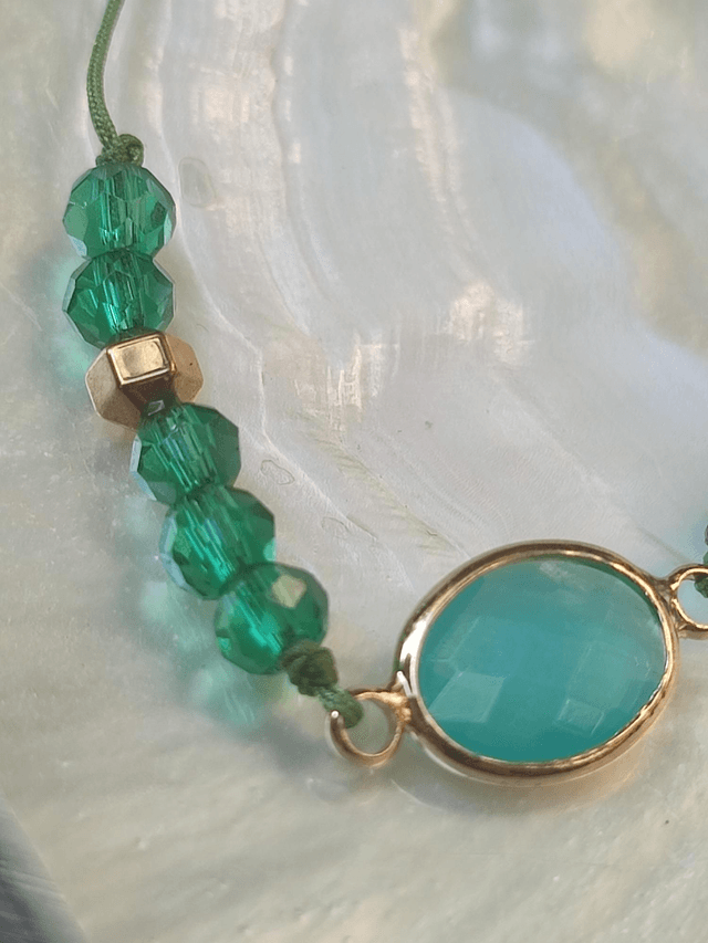 Z-Bracelet agate verte ( pierres naturelles)et hématite dorée, perles en verre facettées réglable 