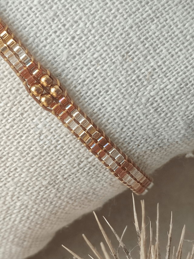 Z-Bracelet tissé main en perles de verre miyuki doré & blanc réglable sur fil de jade résistant, pièce unique 
