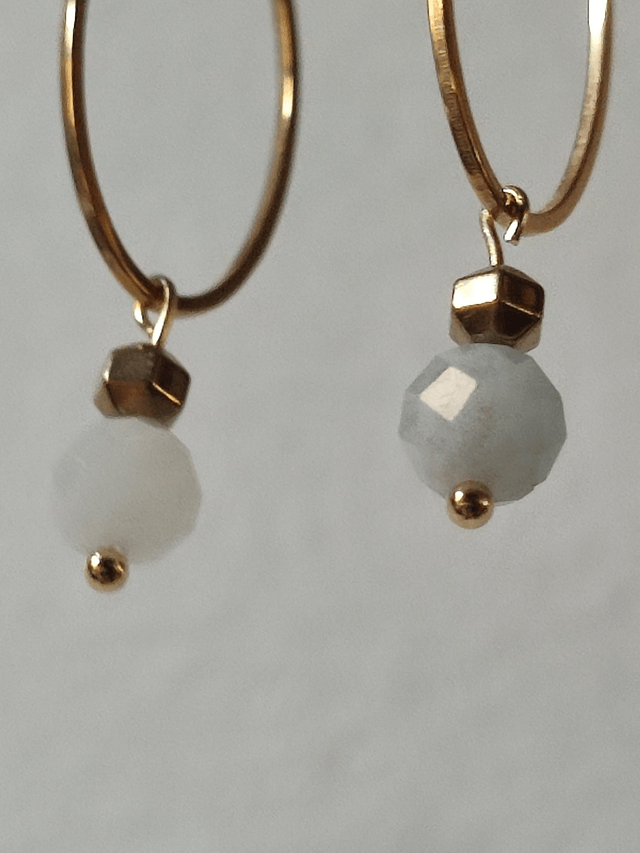 Boucles d'oreilles en pierres de lune, ovales et fermoirs en acier inoxydable doré -sans nickel, pièce unique 