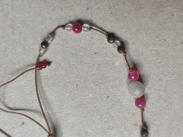 Bracelet agate rose et quartz pierres naturelles, réglable sur fil de jade résistant, pièce unique 