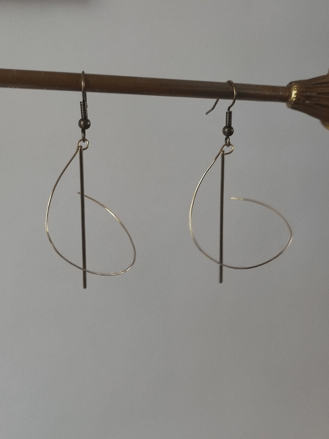 Z-Boucles d'oreilles" tourbillon" acier inoxydable doré et tige bronze, sans nickel, pièce unique 