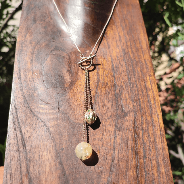 Collier citrine : pierres naturelles & perle cloisonnée, monté sur fil de lin réglable avec chaîne d'extension en acier inoxydable doré, pièce unique.
