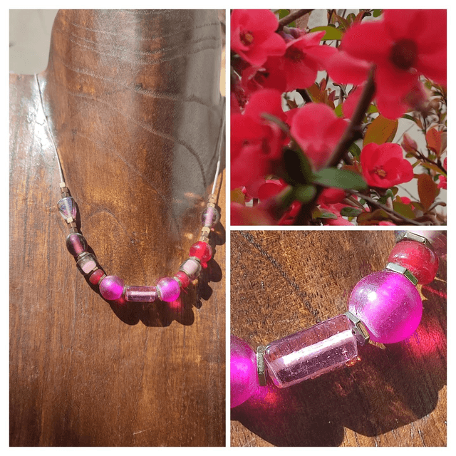 Collier verre rose, violine &amp; rouge. Ras du cou monté sur fil de lin réglable, pièce unique 